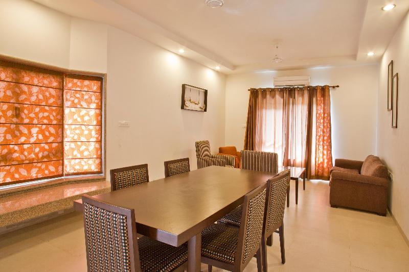 Garjia The Riverview Retreat Corbett By Leisure Hotels מראה חיצוני תמונה
