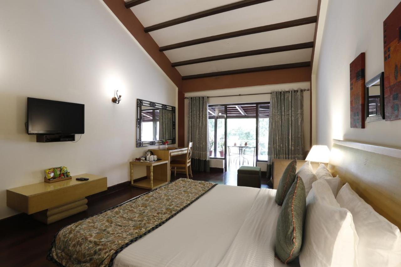 Garjia The Riverview Retreat Corbett By Leisure Hotels מראה חיצוני תמונה
